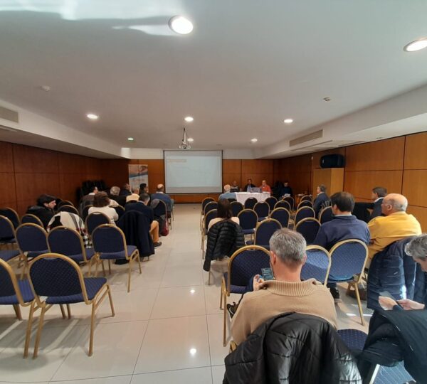 Reunión con directivos de Colegios Profesionales
